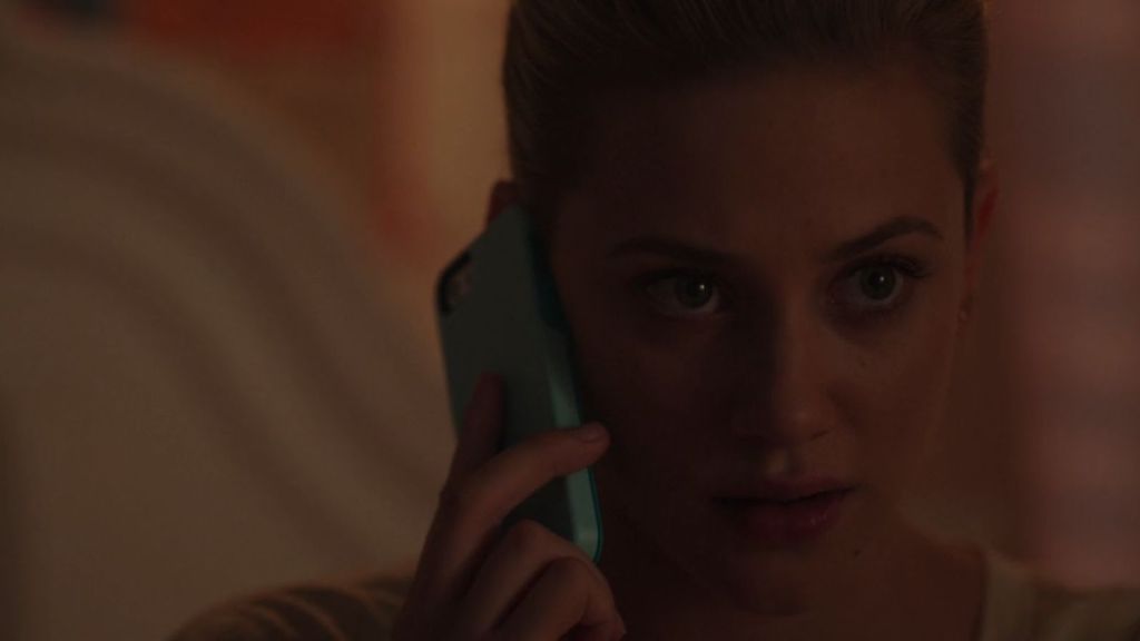Betty talking to the Black Hood (CW / Riverdale)